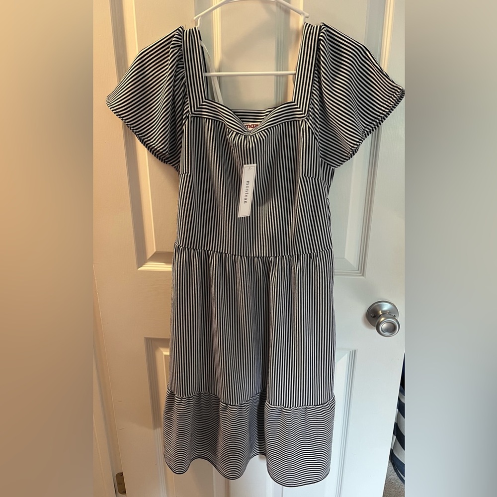 Blue-white stripe dress
